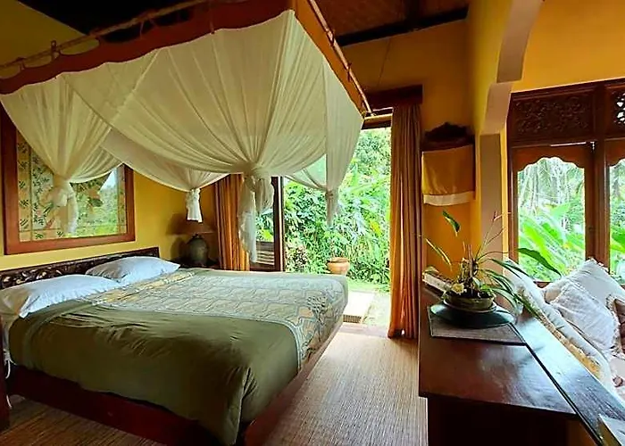 Bali Mountain Retreat ロッジ *